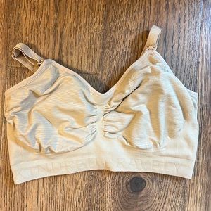 Kindred Bravely Sublime Handsfree nursing and pumping bra large busty